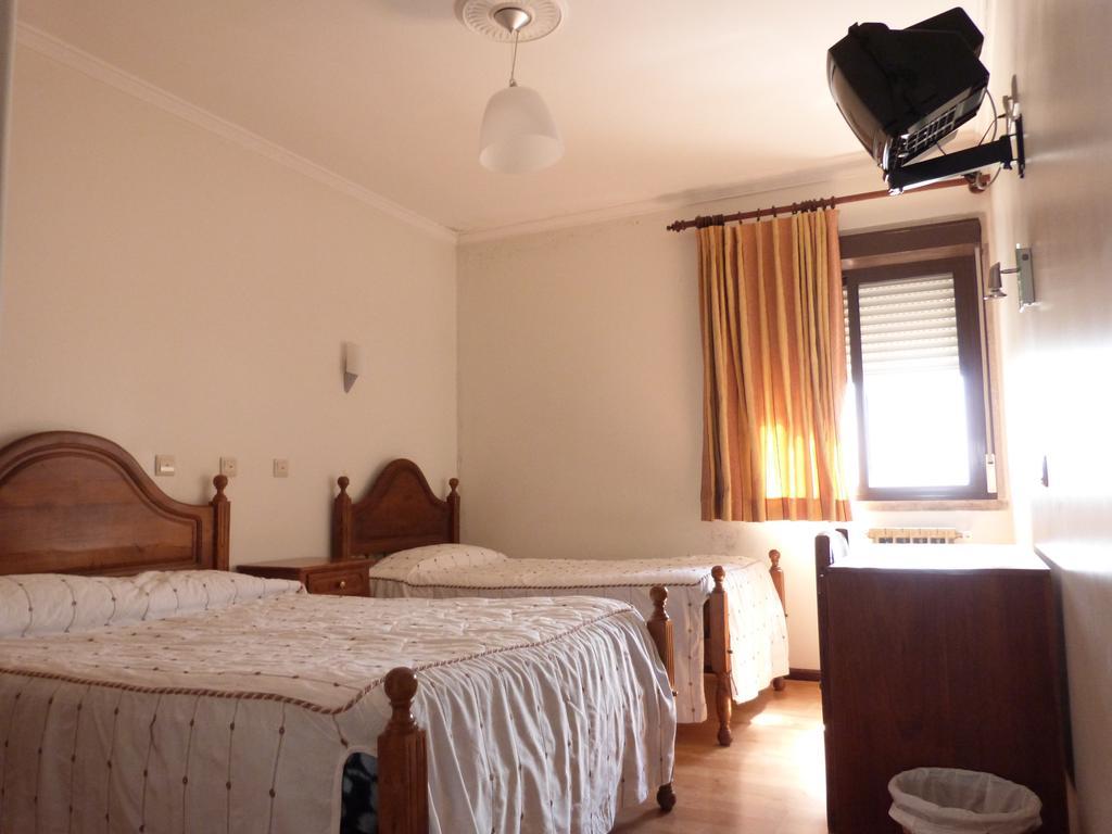 Alojamento Local Dom Dinis Hotel Trancoso Bagian luar foto